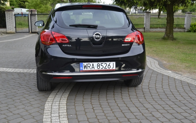 Opel Astra cena 32900 przebieg: 135000, rok produkcji 2014 z Radom małe 704